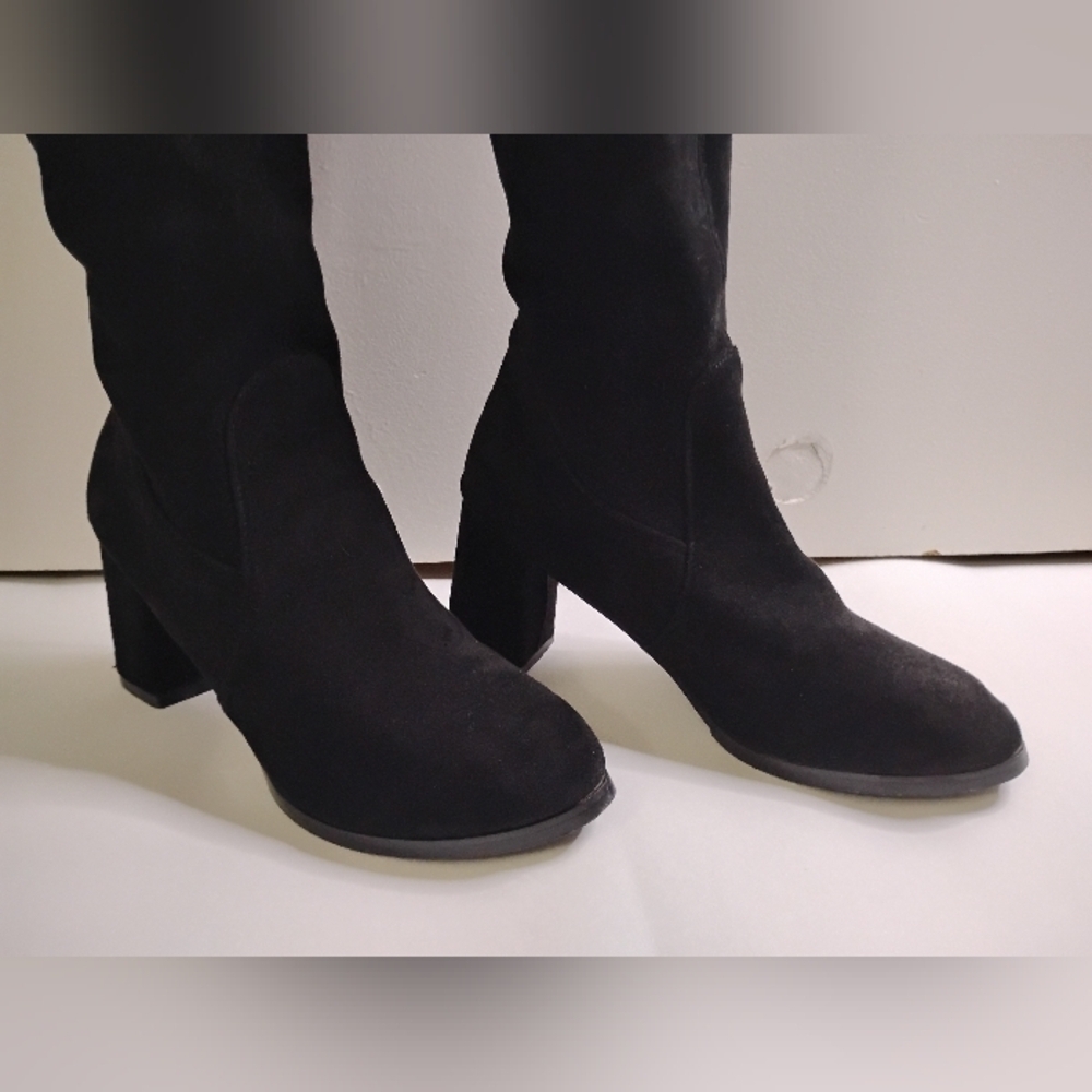 Elegant Black Over-the-Knee Boots- 3in(9cm) - Picture 5 of 13